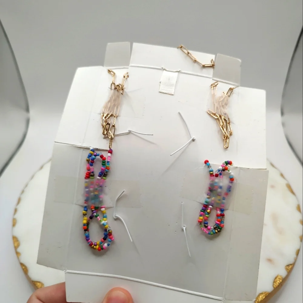 Cynthia Rowley Gold & Beaded Face Mask Or Glasses Chain
